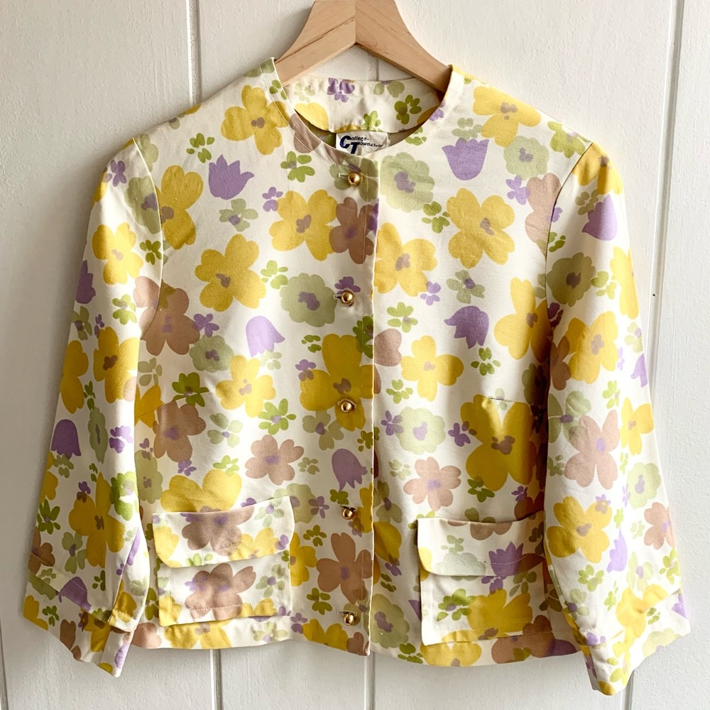 1970s Vintage Floral Suit Jacket Gold Buttons